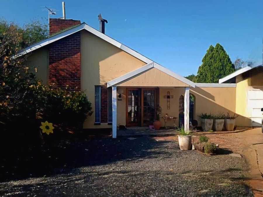 4 Bedroom Property for Sale in Fichardt Park Free State